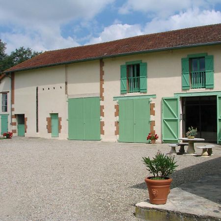 Huriel Les Malvaux B&B 외부 사진