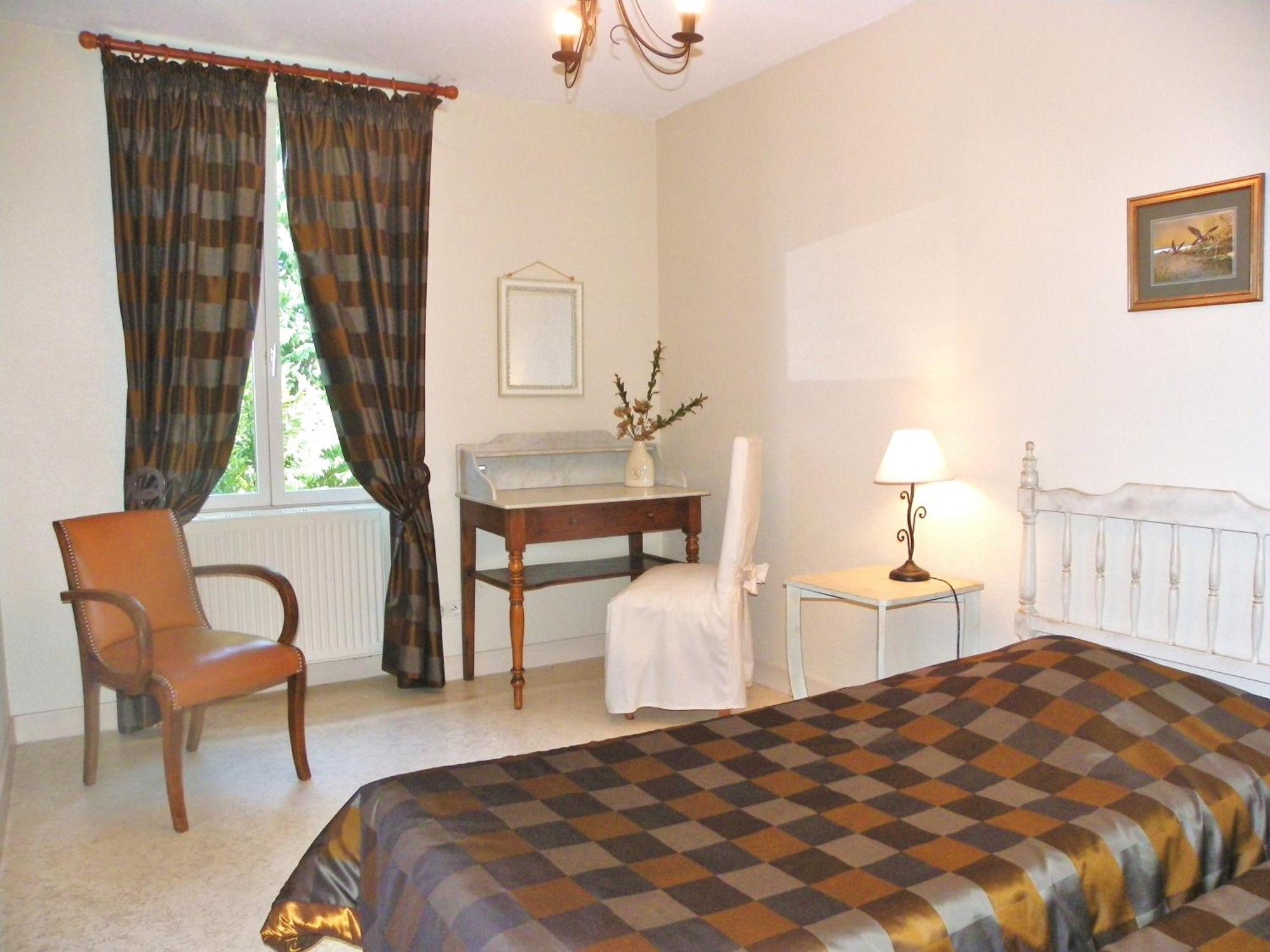Huriel Les Malvaux B&B 외부 사진